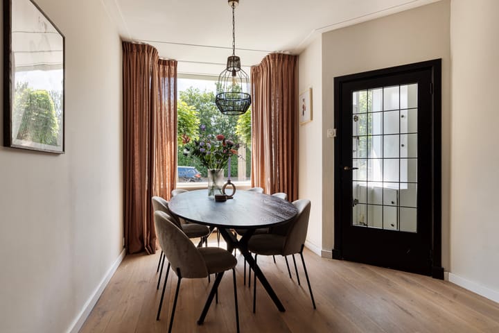 Foto 10 van Parallelweg 97