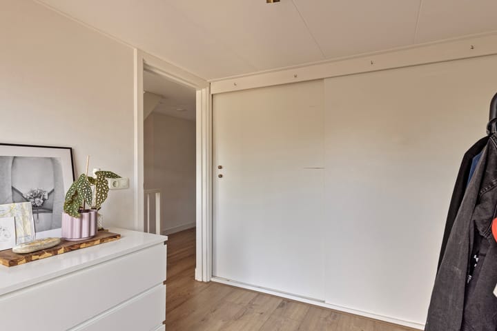 Foto 30 van Parallelweg 97