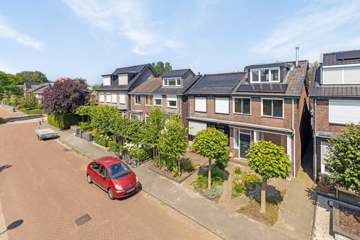 Foto 46 van Parallelweg 97