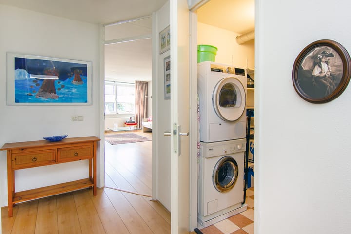 Foto 15 van Albert Schweitzerlaan 2-C