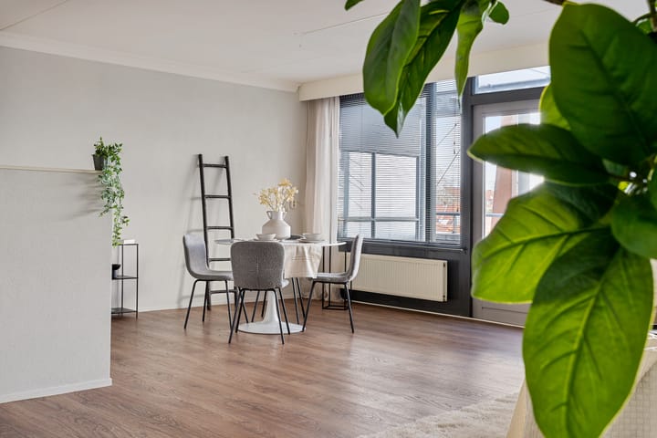 Photo 15 of Witherenstraat 42