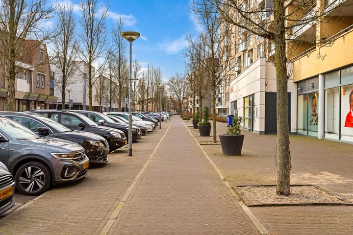 Photo 46 of Witherenstraat 42