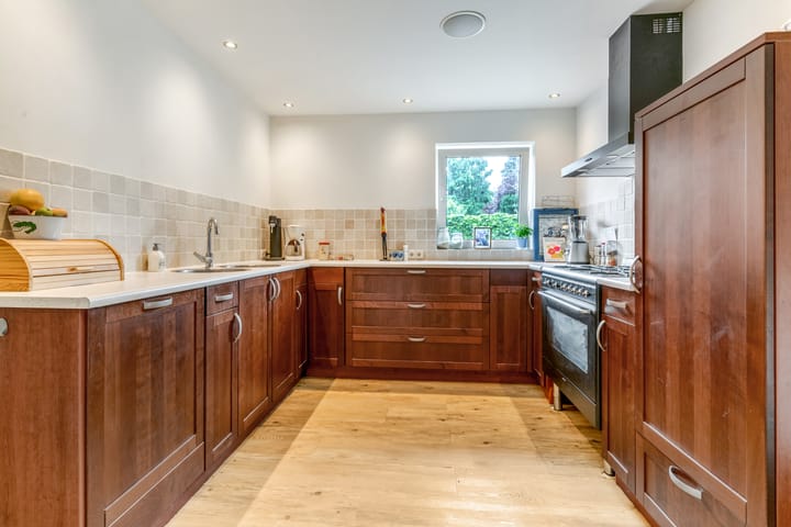 Foto 10 van Meestersweg 1