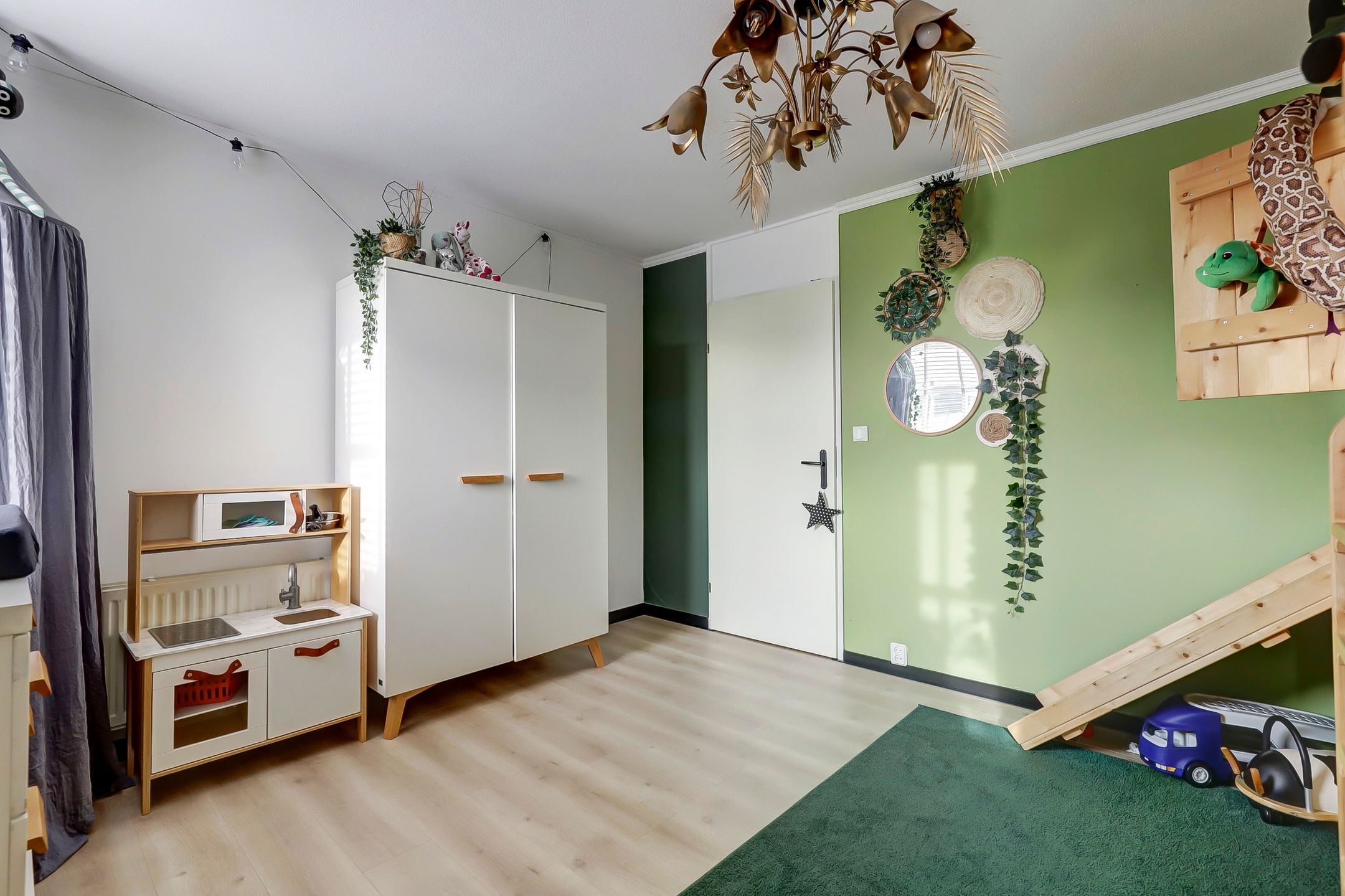 Foto 24 van Reina Prinsen Geerligspad 18