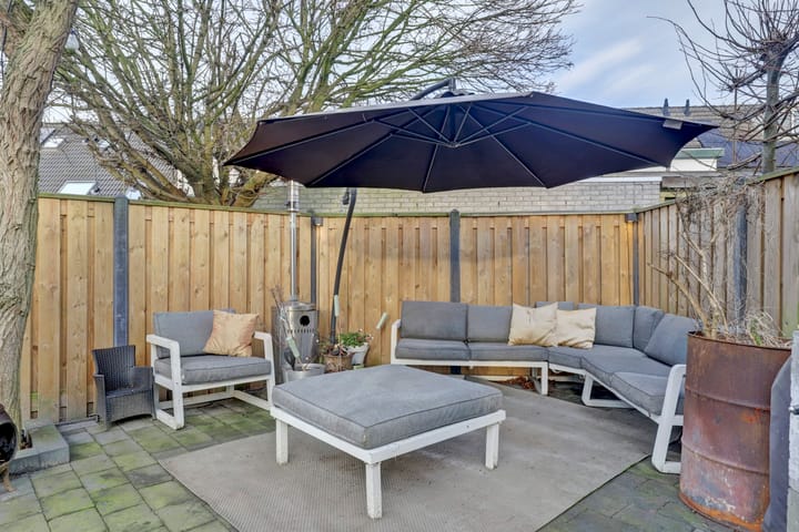 Foto 37 van Reina Prinsen Geerligspad 18