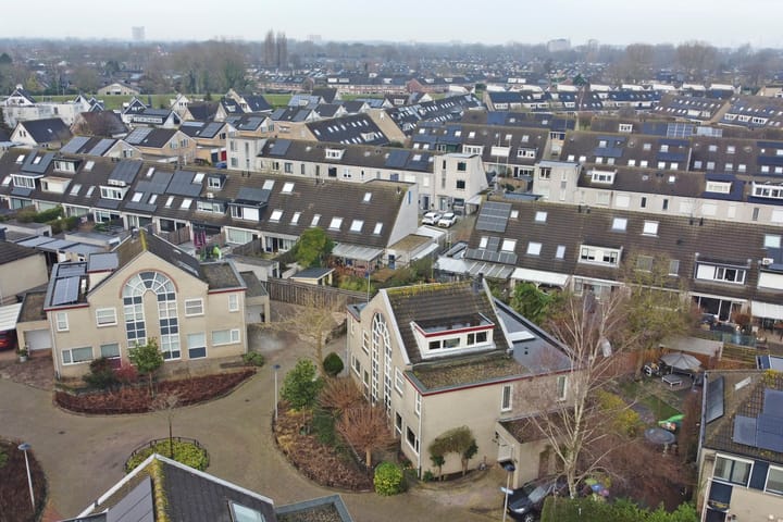 Foto 43 van Reina Prinsen Geerligspad 18