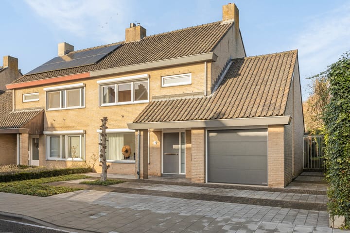 Foto 4 van Latourlaan 4