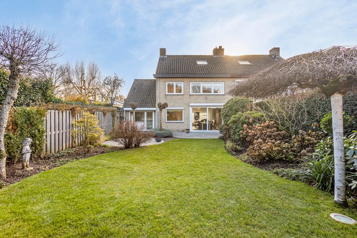 Foto 42 van Latourlaan 4