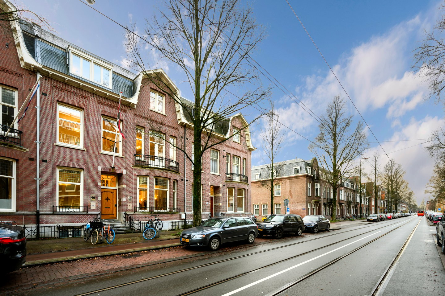 View photo 3 of De Lairessestraat 49-2