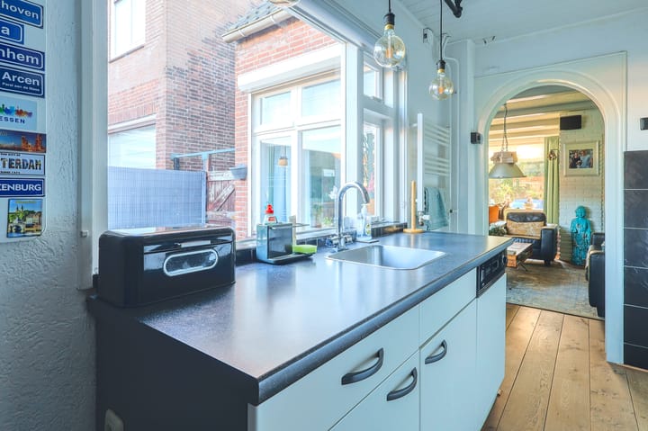 Foto 21 van L. van der Wielstraat 29