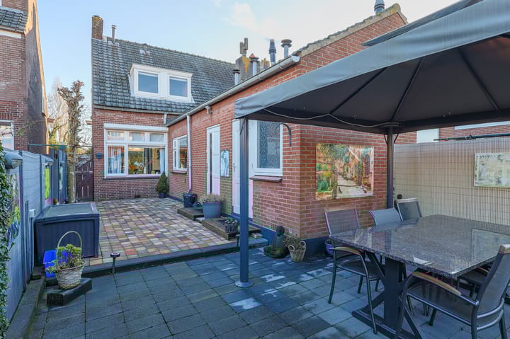 Foto 32 van L. van der Wielstraat 29