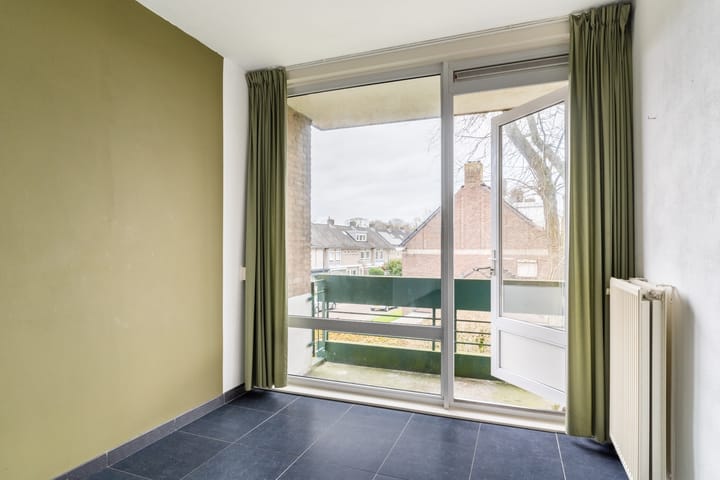 Foto 10 van Marialaan 25-A