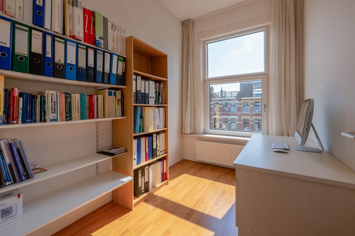 Foto 37 van Burgemeester Meineszlaan 41-A