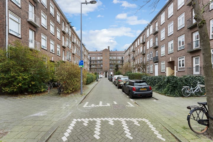 Foto 23 van Bernardus Gewinstraat 36-C