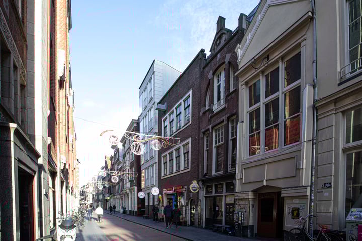 Warmoesstraat 135-B