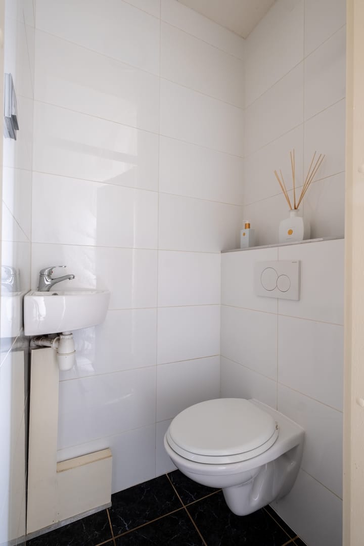 Foto 11 van Johan de Wittstraat 30