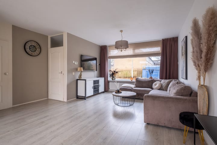 Foto 18 van Johan de Wittstraat 30