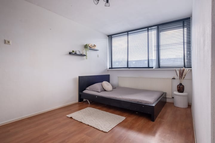 Foto 28 van Johan de Wittstraat 30