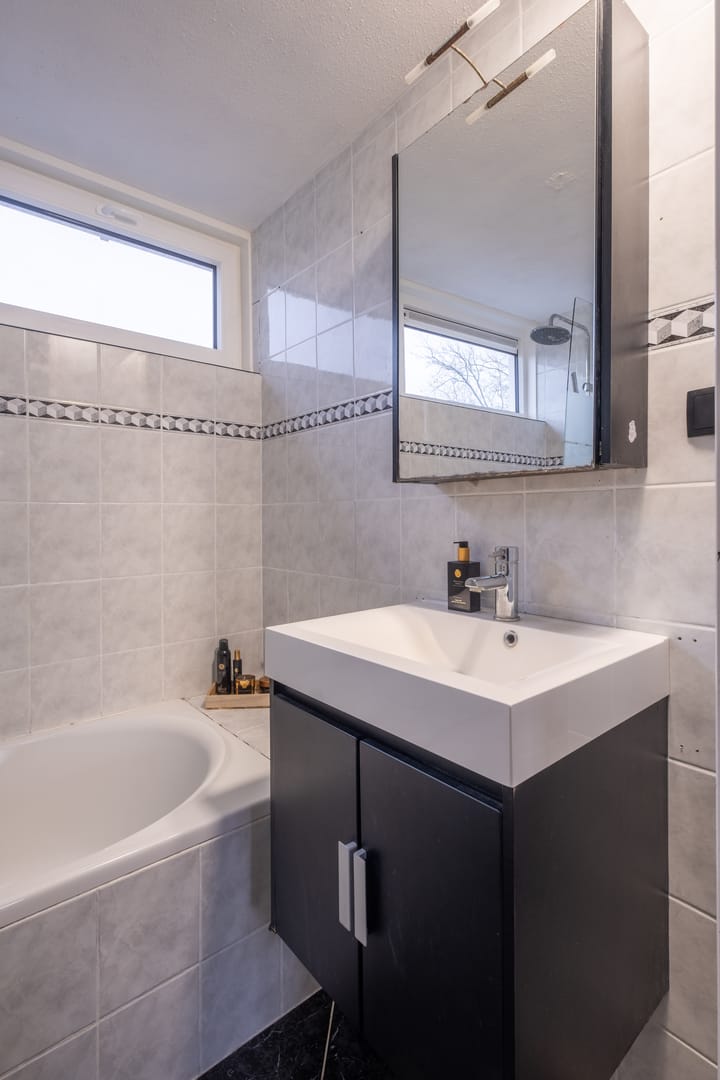 Foto 38 van Johan de Wittstraat 30