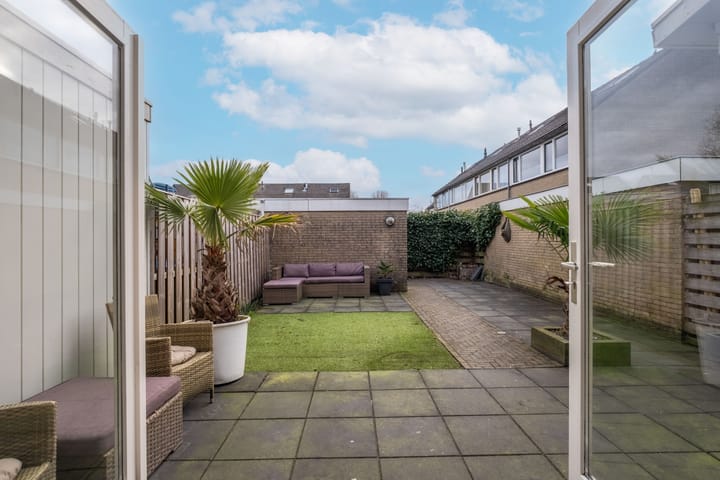 Foto 43 van Johan de Wittstraat 30