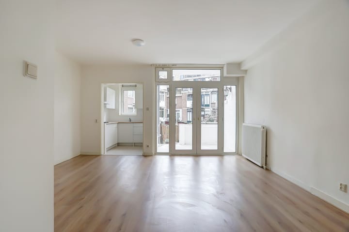 Foto 5 van Newtonstraat 16-A