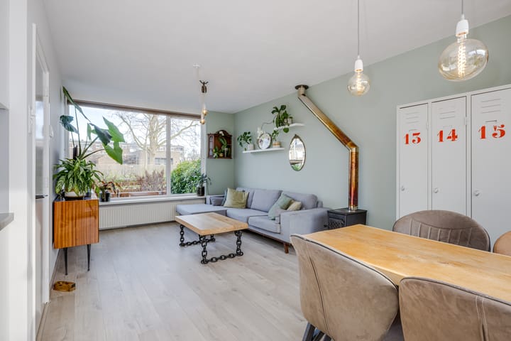 Foto 10 van Professor Van der Waalslaan 7