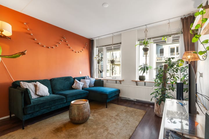 Foto 3 van Van Hasseltstraat 74