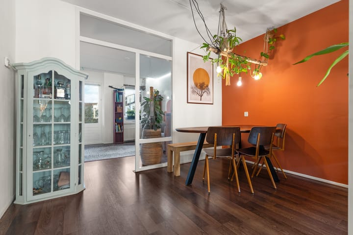 Foto 10 van Van Hasseltstraat 74