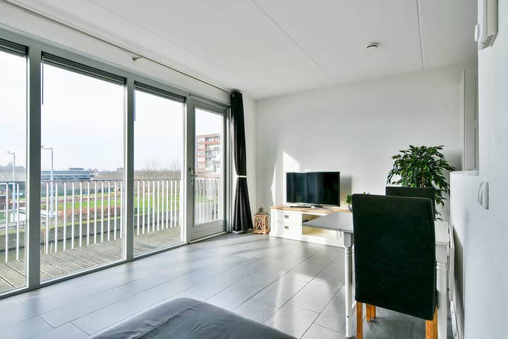 Foto 25 van Montreallaan 36-A