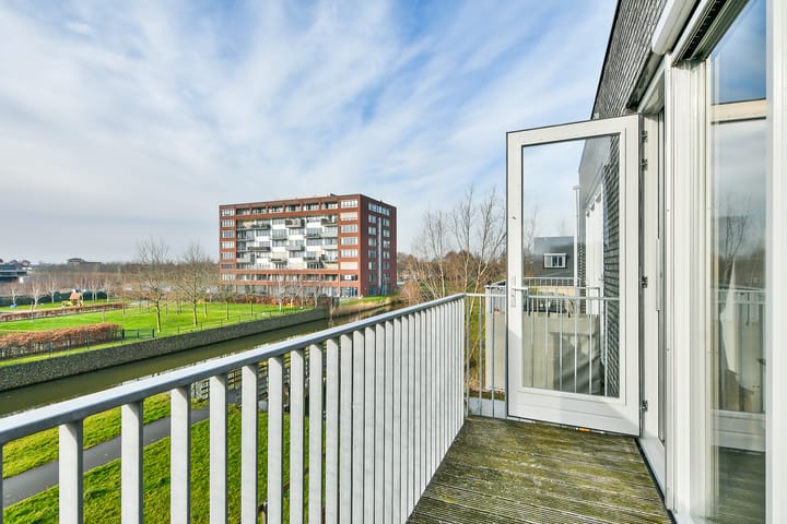 Foto 26 van Montreallaan 36-A