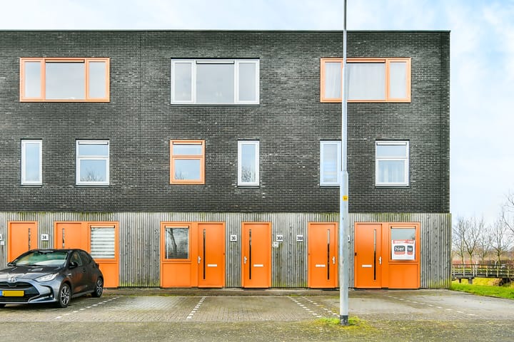 Foto 32 van Montreallaan 36-A