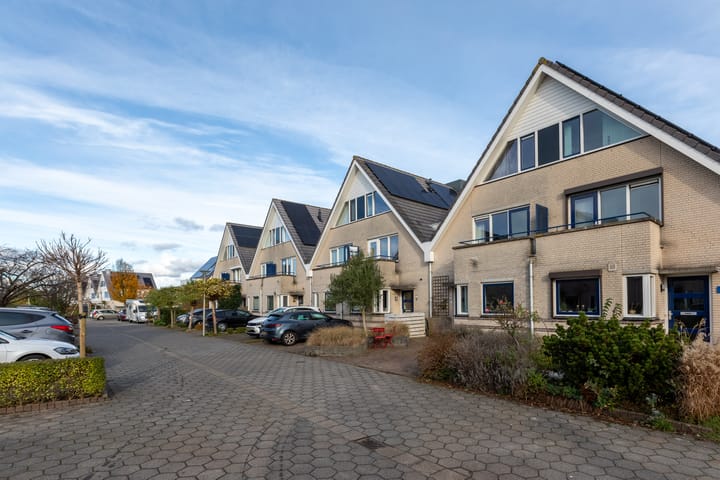 Foto 3 van Middenhaven 13