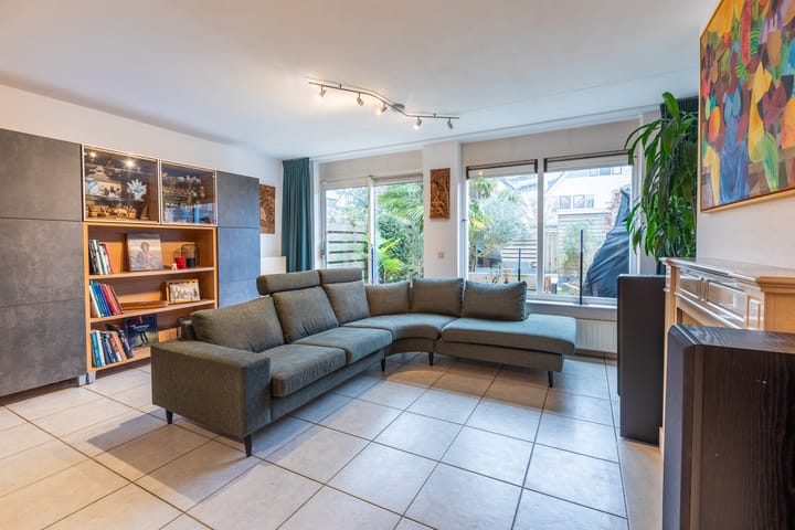 Foto 6 van Middenhaven 13