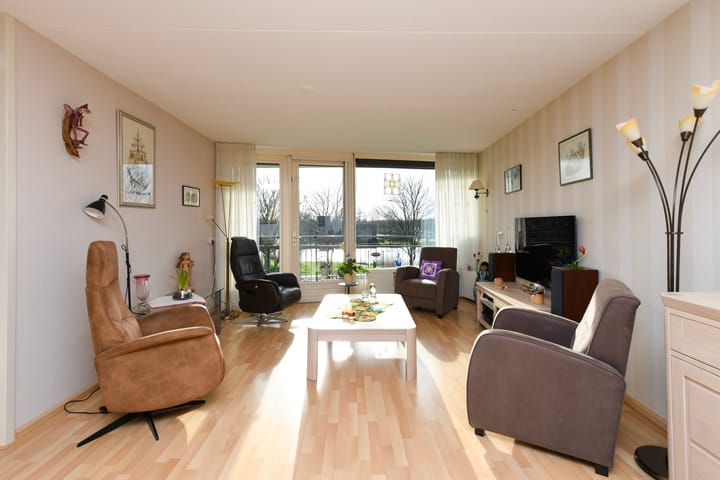 Foto 3 van Koraal 140