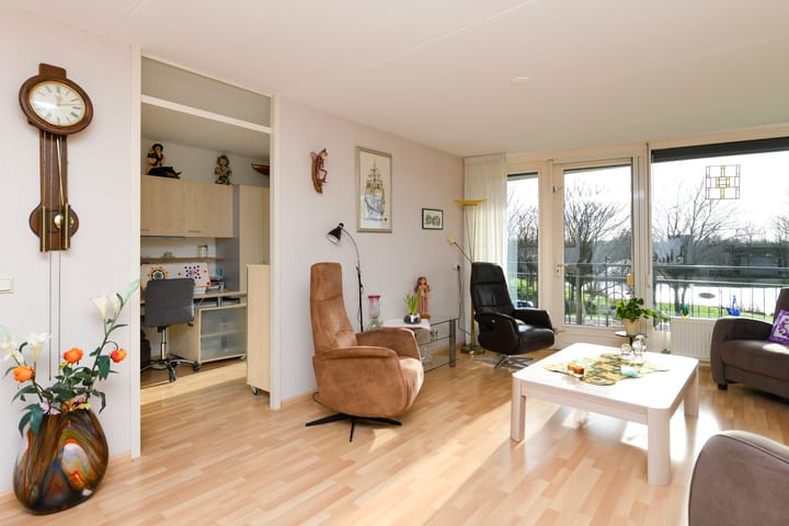 Foto 4 van Koraal 140