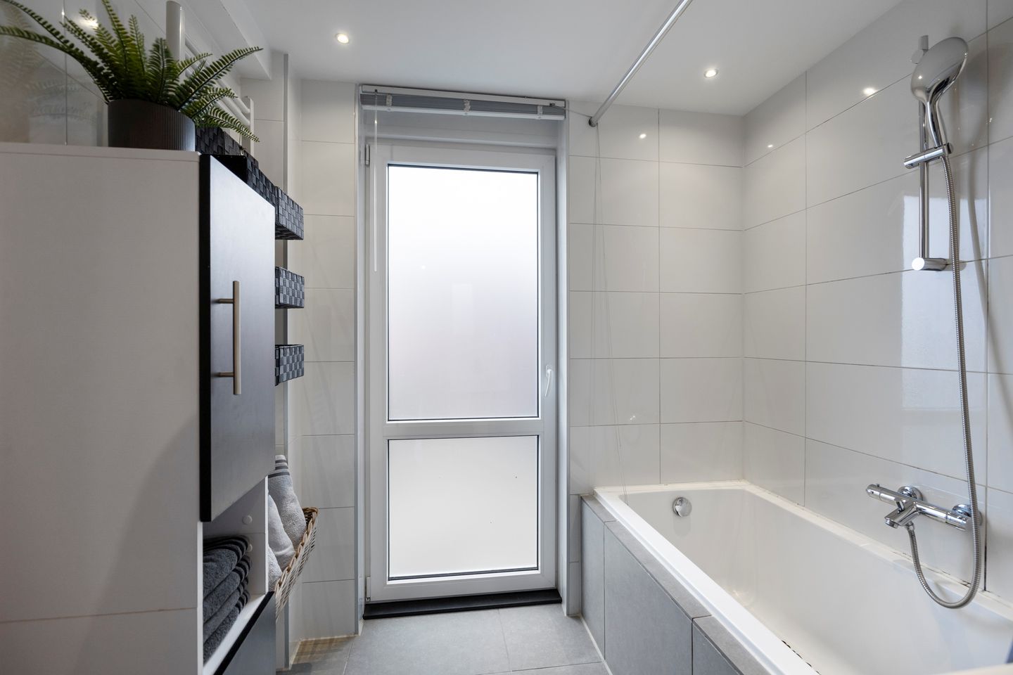 Photo 19 of Doorzwin 2830