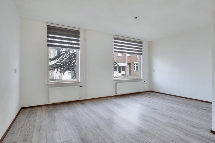 Foto 10 van Straterweg 48