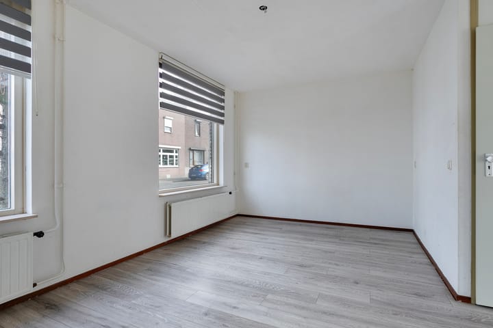 Foto 11 van Straterweg 48