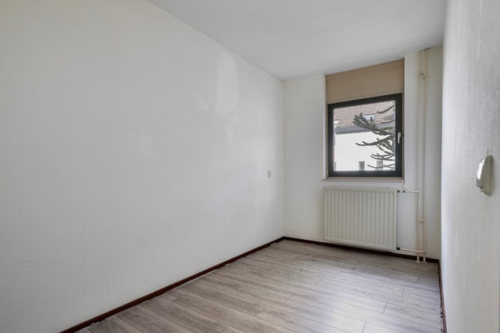 Foto 24 van Straterweg 48