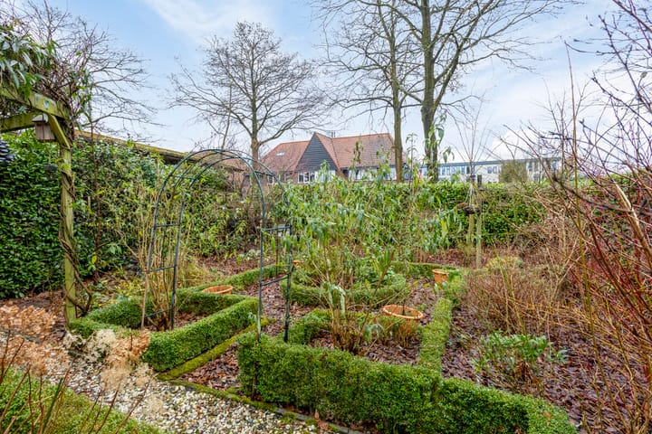 Foto 5 van Dahliastraat 1