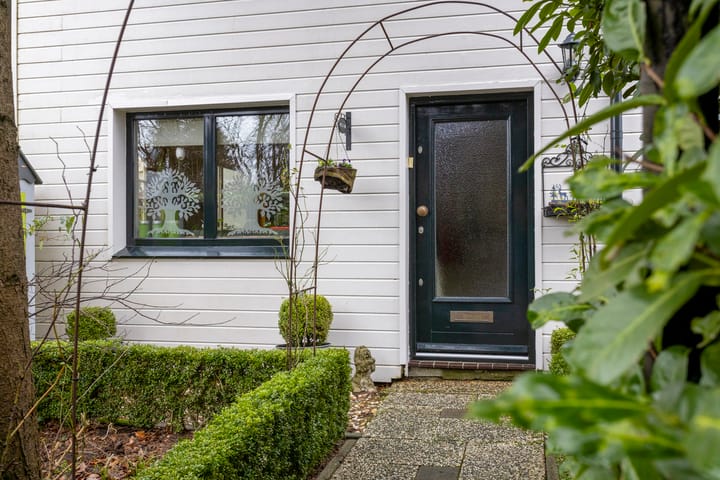 Foto 9 van Dahliastraat 1