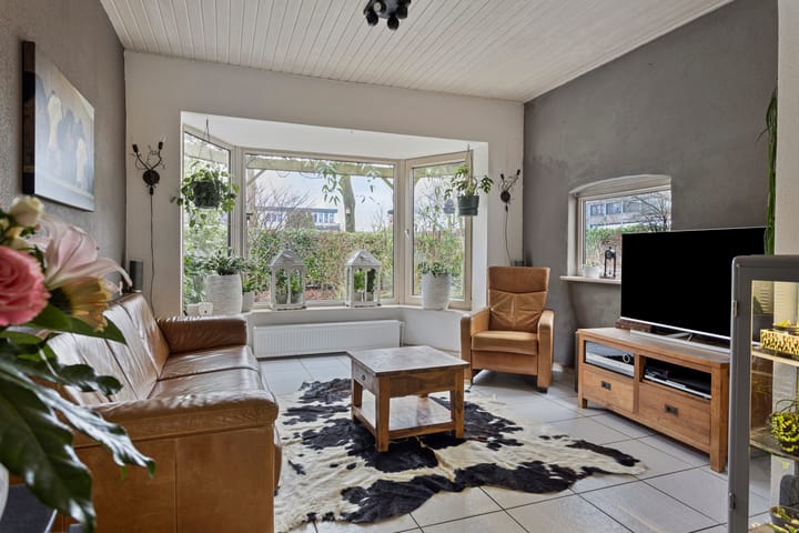 Foto 12 van Dahliastraat 1