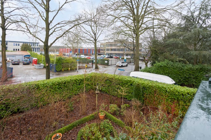 Foto 32 van Dahliastraat 1