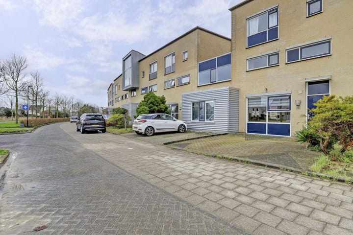 Foto 25 van West-Frieslandsingel 42