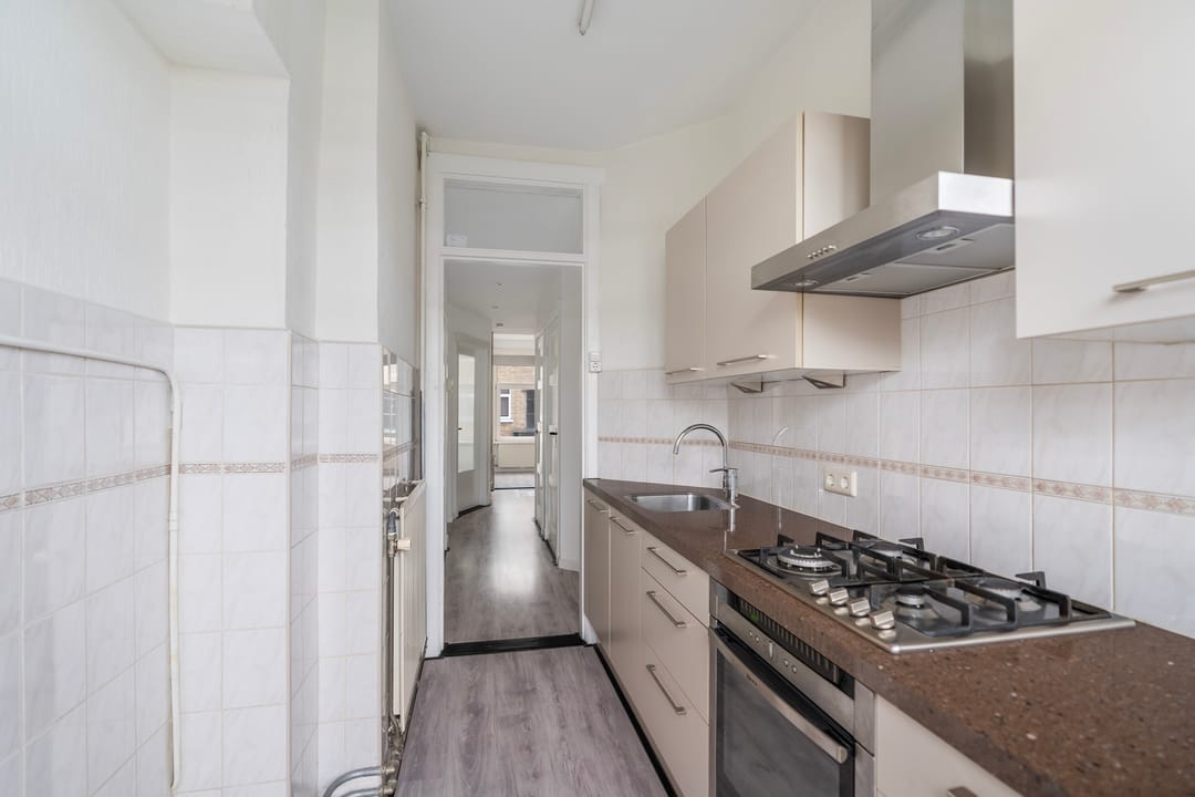 Photo 7 of Ermelostraat 17