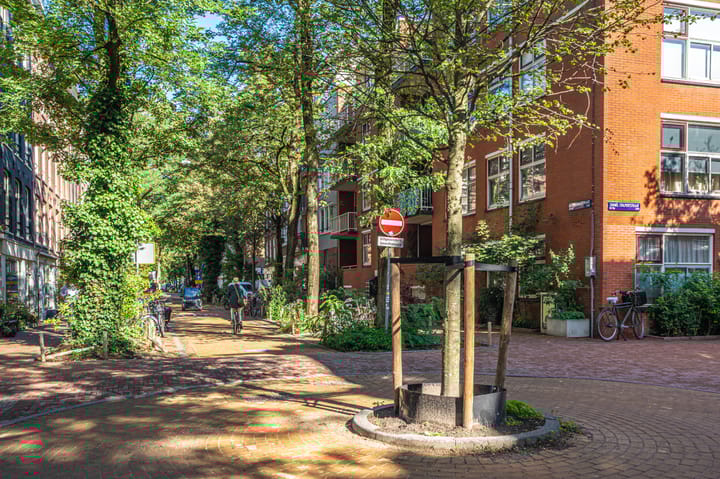 Foto 31 van Daniël Stalpertstraat 46-3