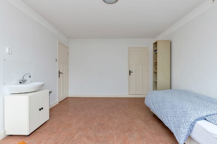 Foto 29 van Molenstraat 126