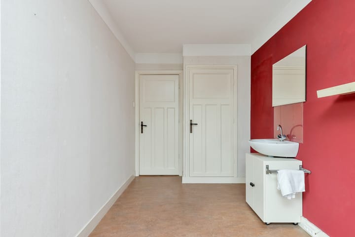 Foto 32 van Molenstraat 126