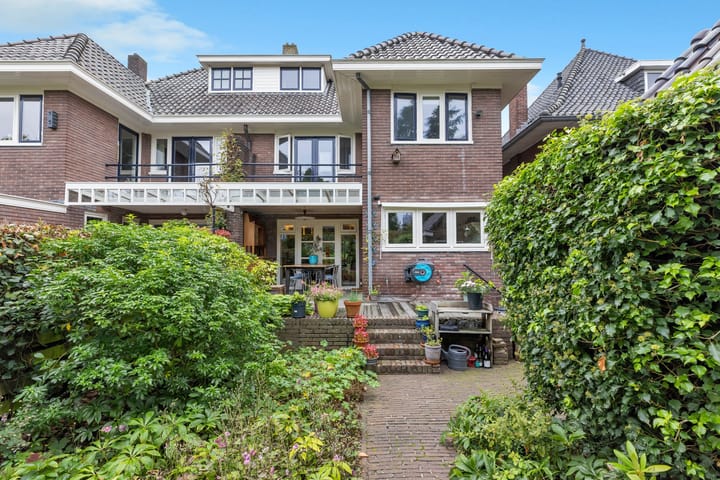 Foto 38 van Molenstraat 126