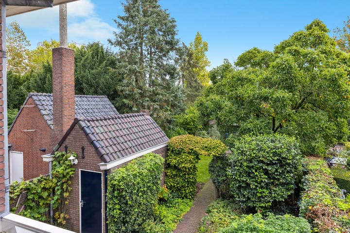 Foto 42 van Molenstraat 126